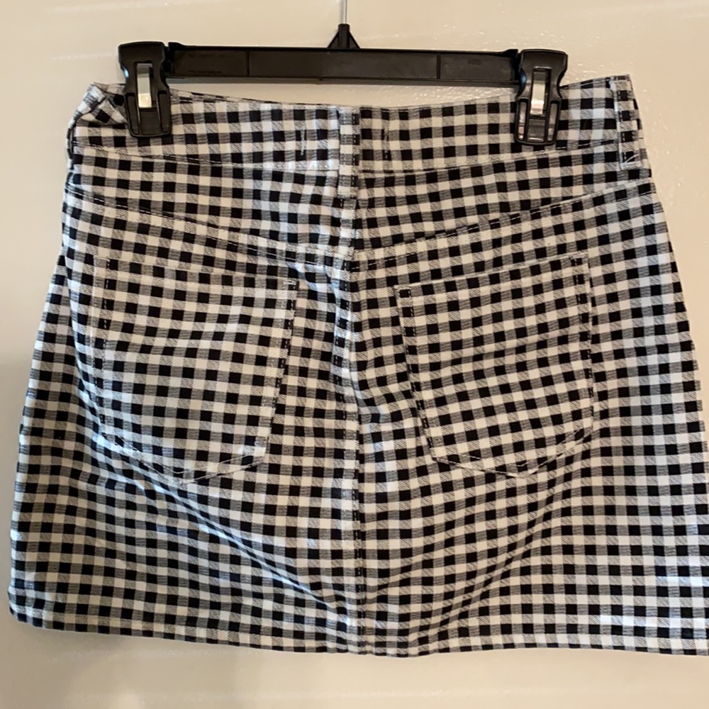 Skirt from PacSun. Size 27 - Picture 2 of 3